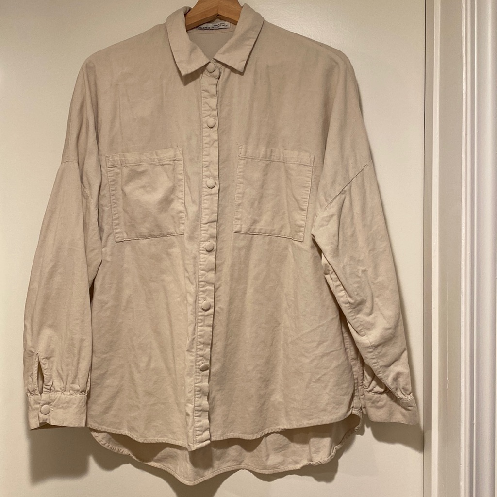 Pull&Bear Corduroy Button Down